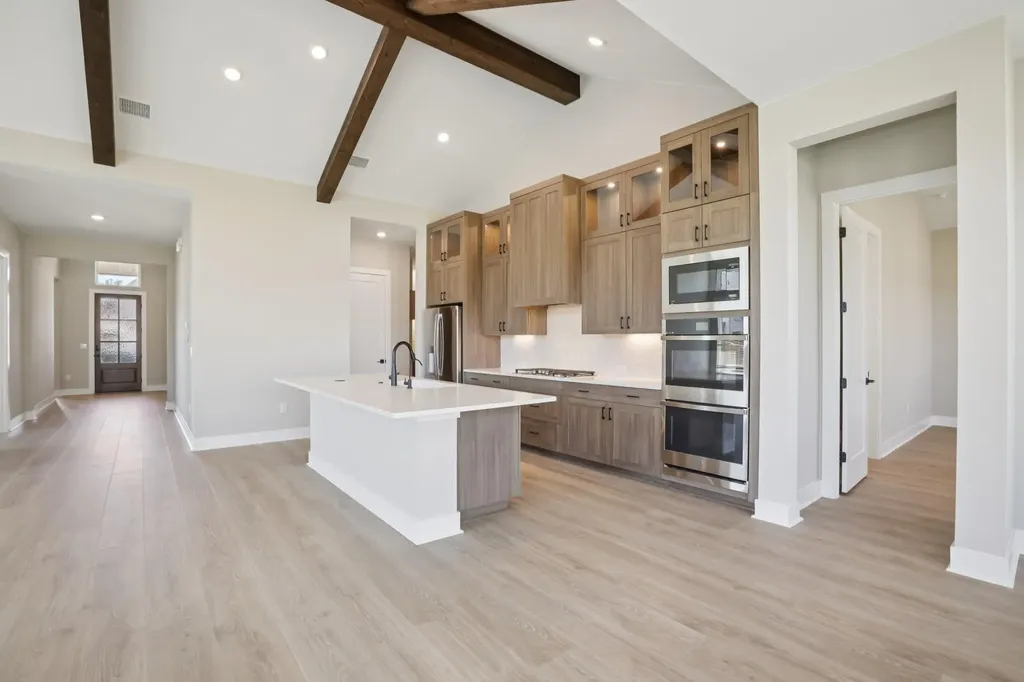110 Seaside Sparrow Way Kyle TX 78640