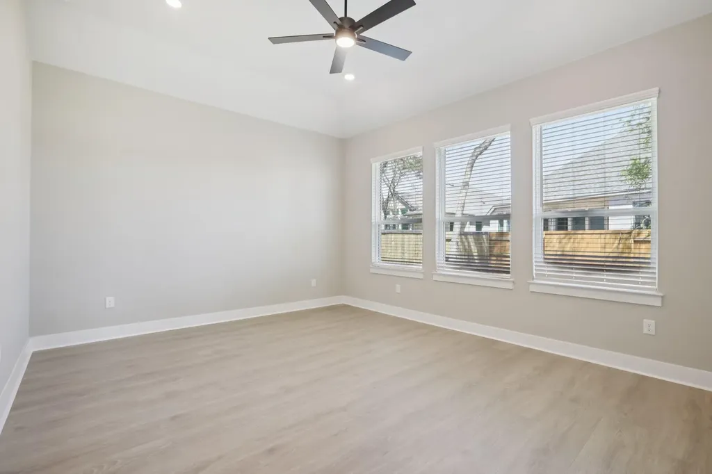 110 Seaside Sparrow Way Kyle TX 78640