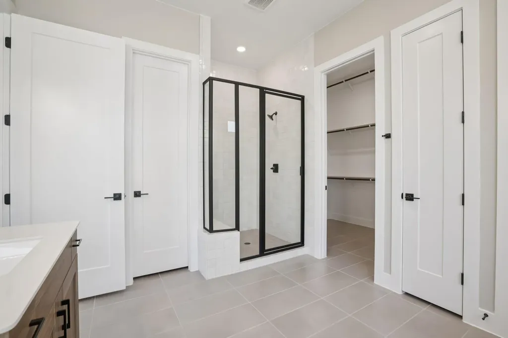 110 Seaside Sparrow Way Kyle TX 78640