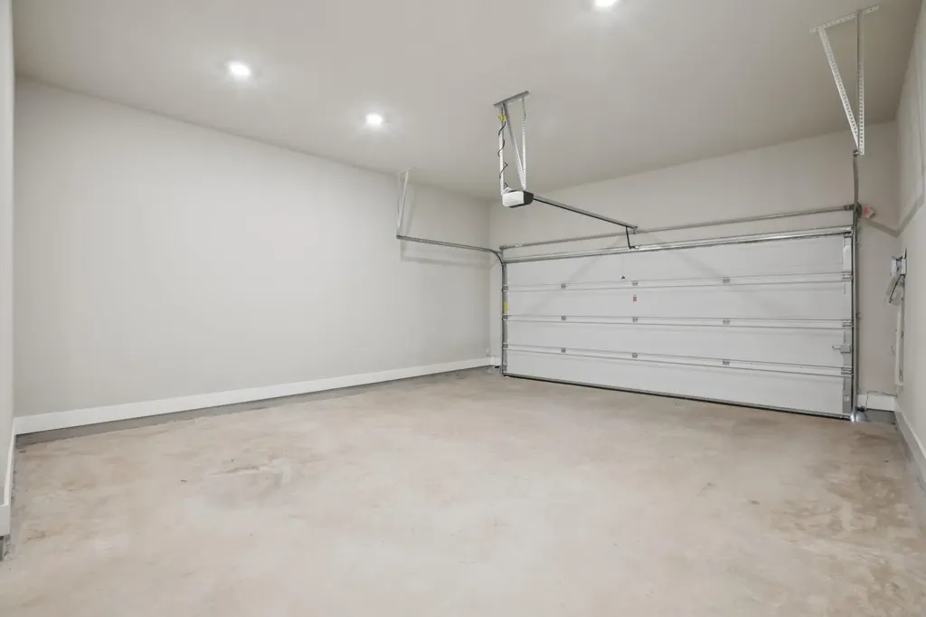 110 Seaside Sparrow Way Kyle TX 78640
