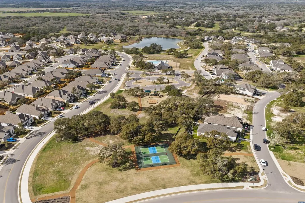 110 Seaside Sparrow Way Kyle TX 78640