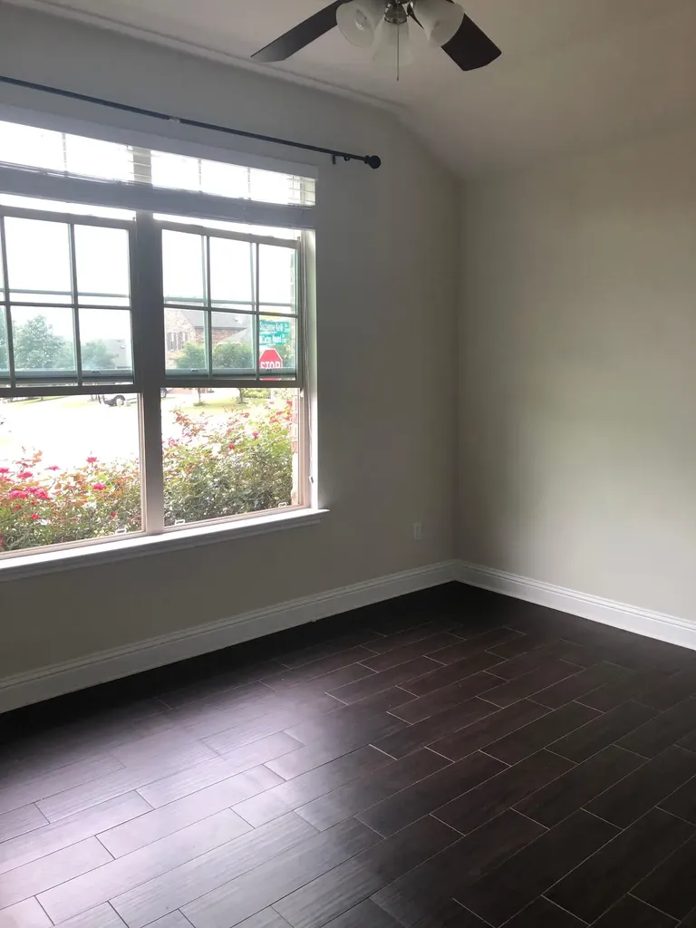 2001 Suzanne Kelli Drive Leander TX 78641