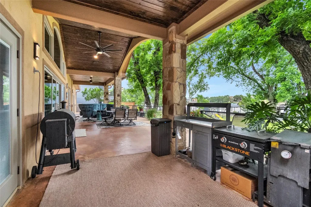124 Riverbend Lane Kingsland TX 78639