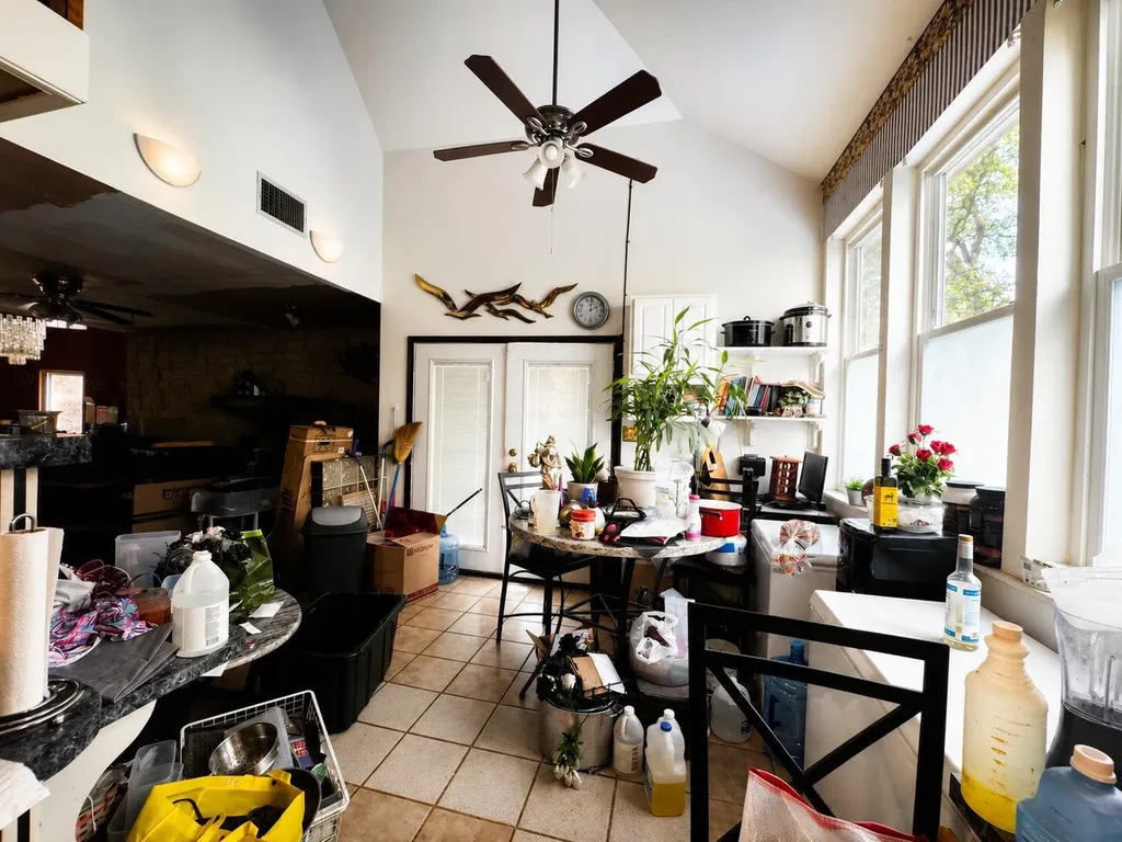 112 Rock Point Drive Del Valle TX 78617