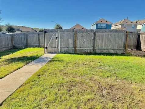 103 Frasier Drive San Marcos TX 78666