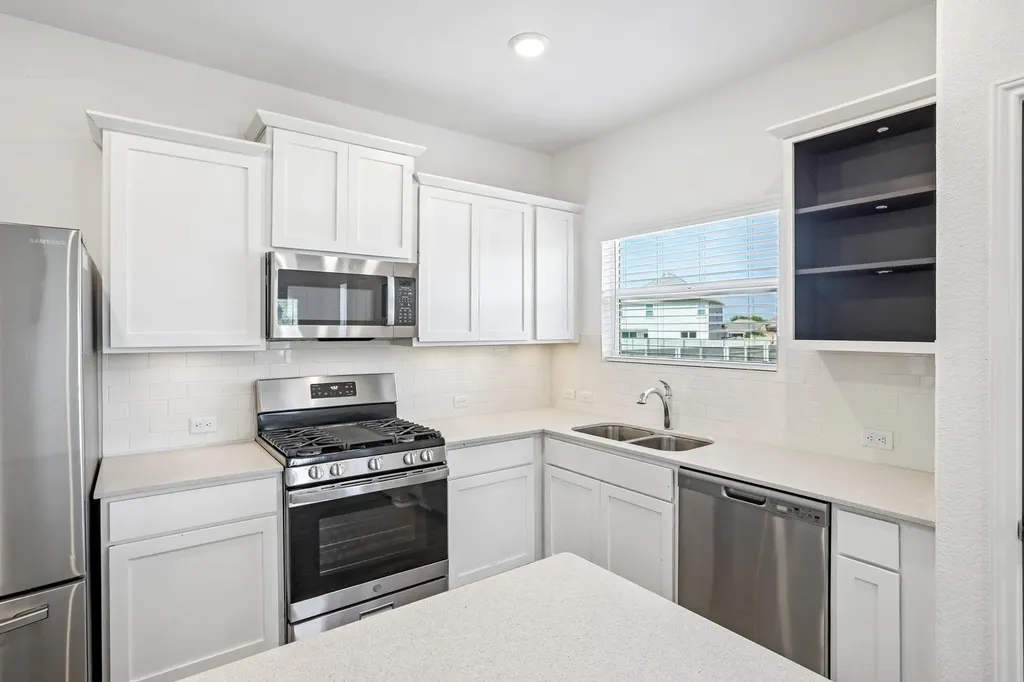 141 Cherry Ridge Road Georgetown TX 78628