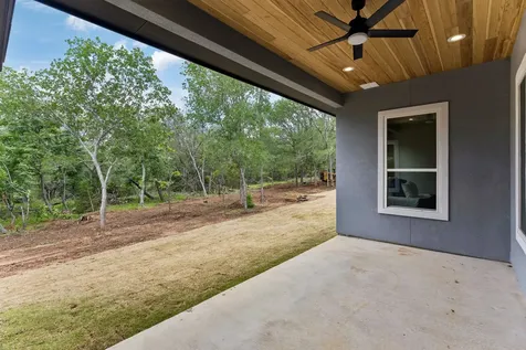 118 Heleakala Drive Bastrop TX 78602
