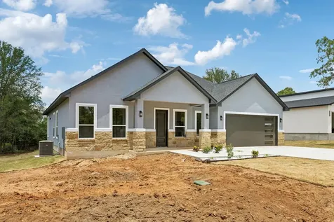 118 Heleakala Drive Bastrop TX 78602