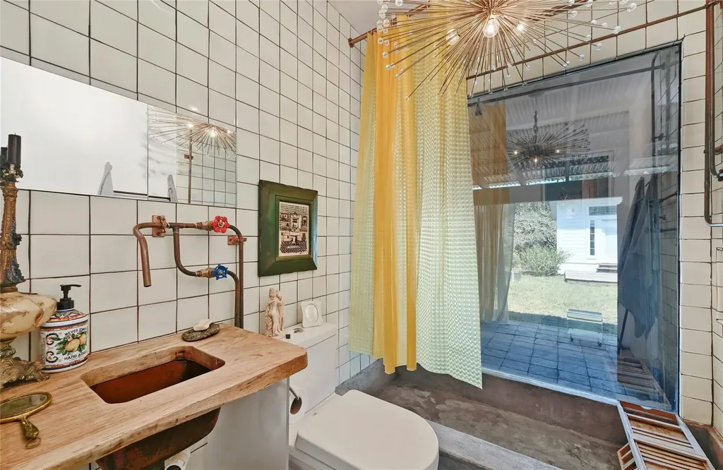 6118 Atwood Street Austin TX 78741