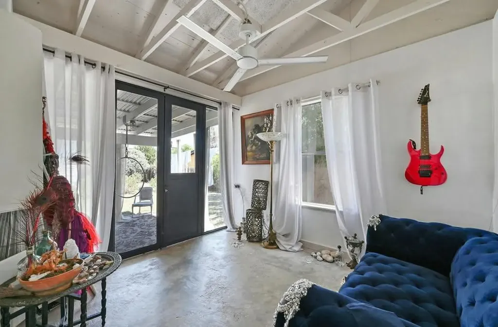 6118 Atwood Street Austin TX 78741