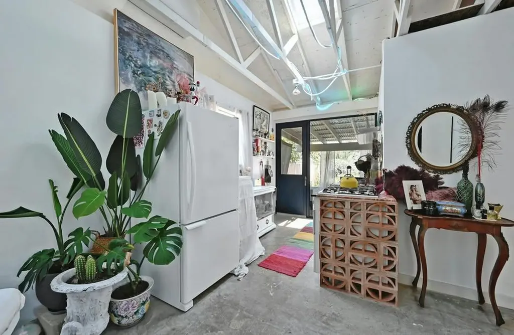 6118 Atwood Street Austin TX 78741