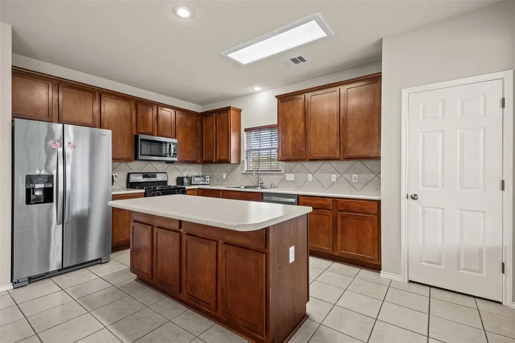 11304 Staked Plains Drive Austin TX 78717