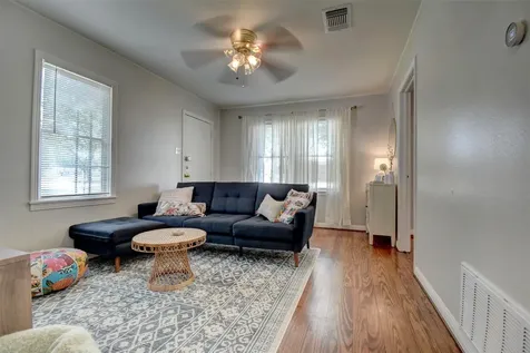 508 Turney Street Smithville TX 78957