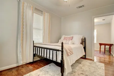 508 Turney Street Smithville TX 78957