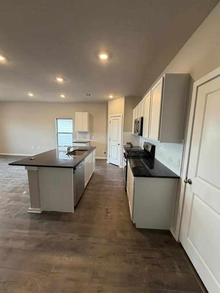 25537 Flora Bella Lane Elgin TX 78621