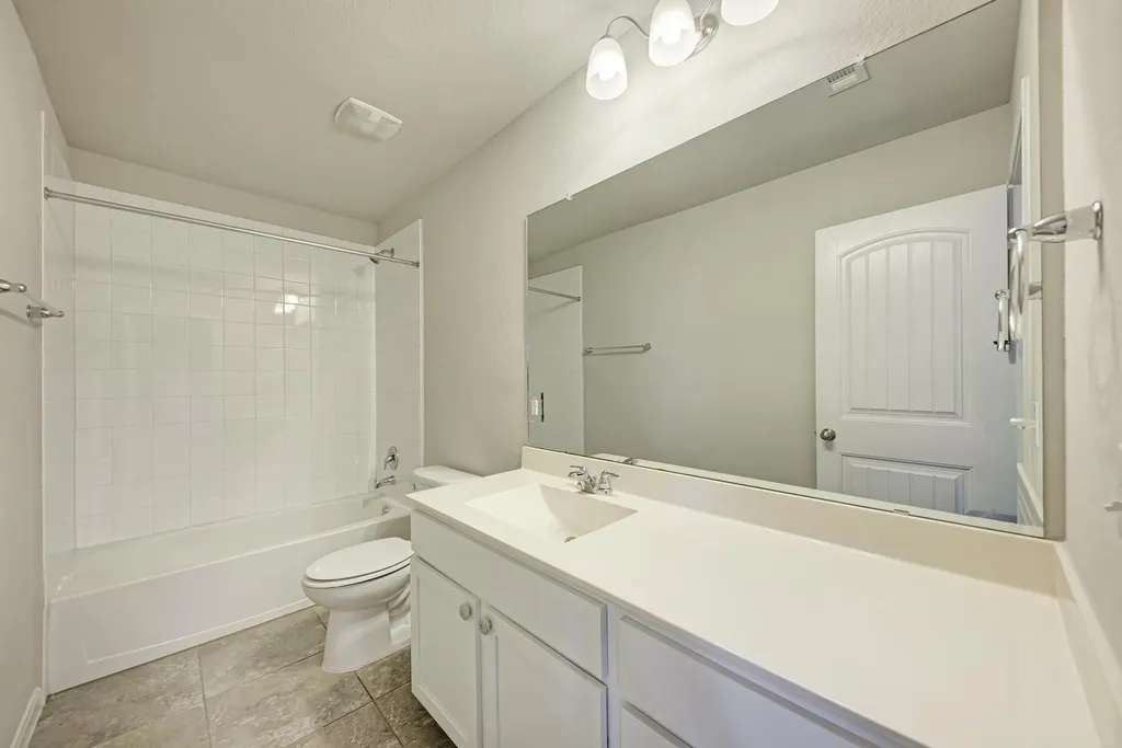 2625 Bowen Street Leander TX 78641