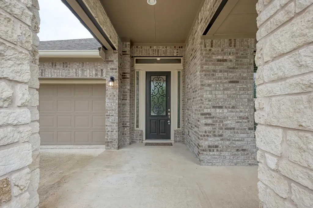 2625 Bowen Street Leander TX 78641