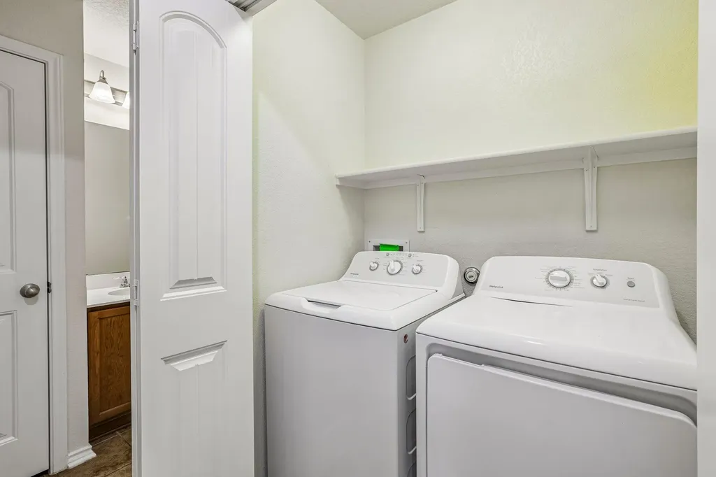 13637 Abraham Lincoln Street Manor TX 78653