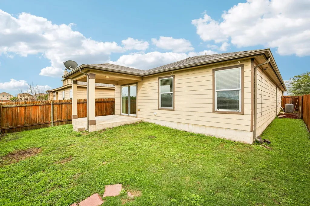 13637 Abraham Lincoln Street Manor TX 78653