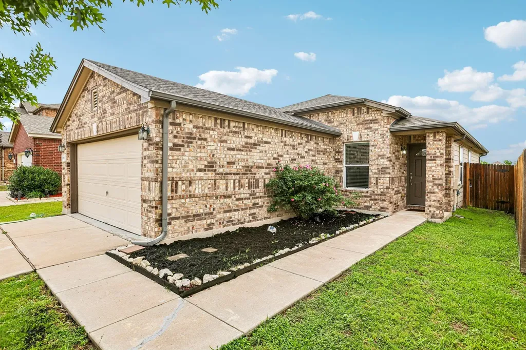 13637 Abraham Lincoln Street Manor TX 78653