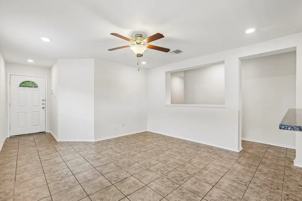 13637 Abraham Lincoln Street Manor TX 78653