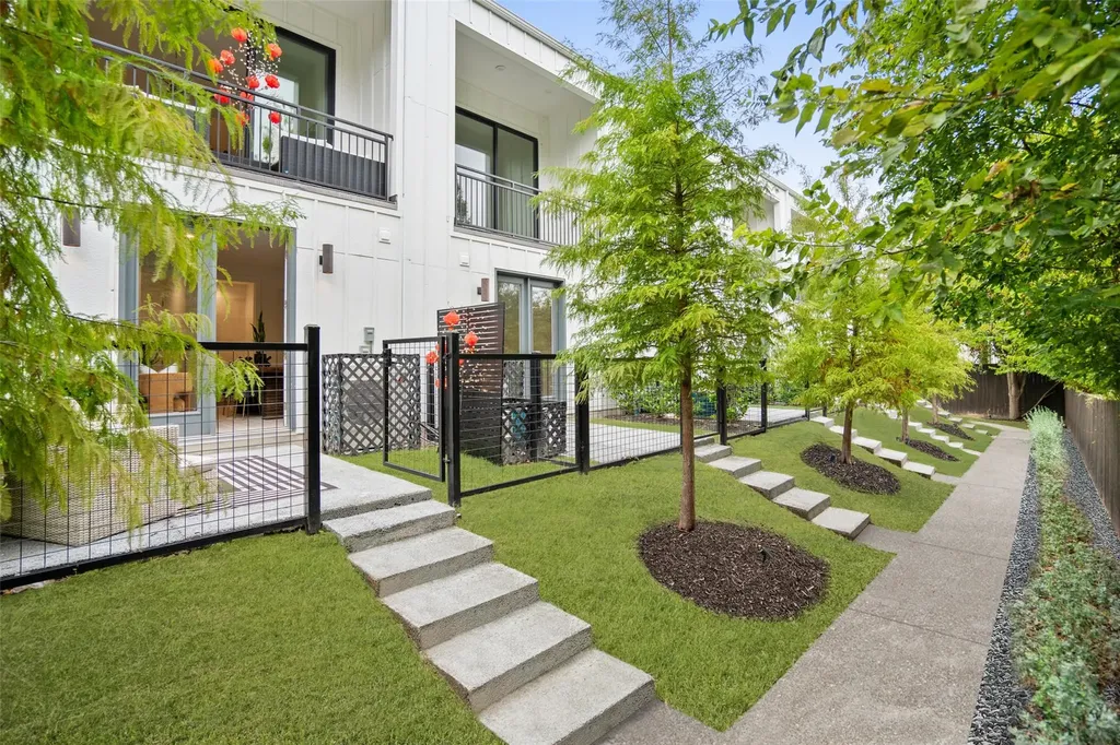 2505 Bluebonnet Avenue Austin TX 78704