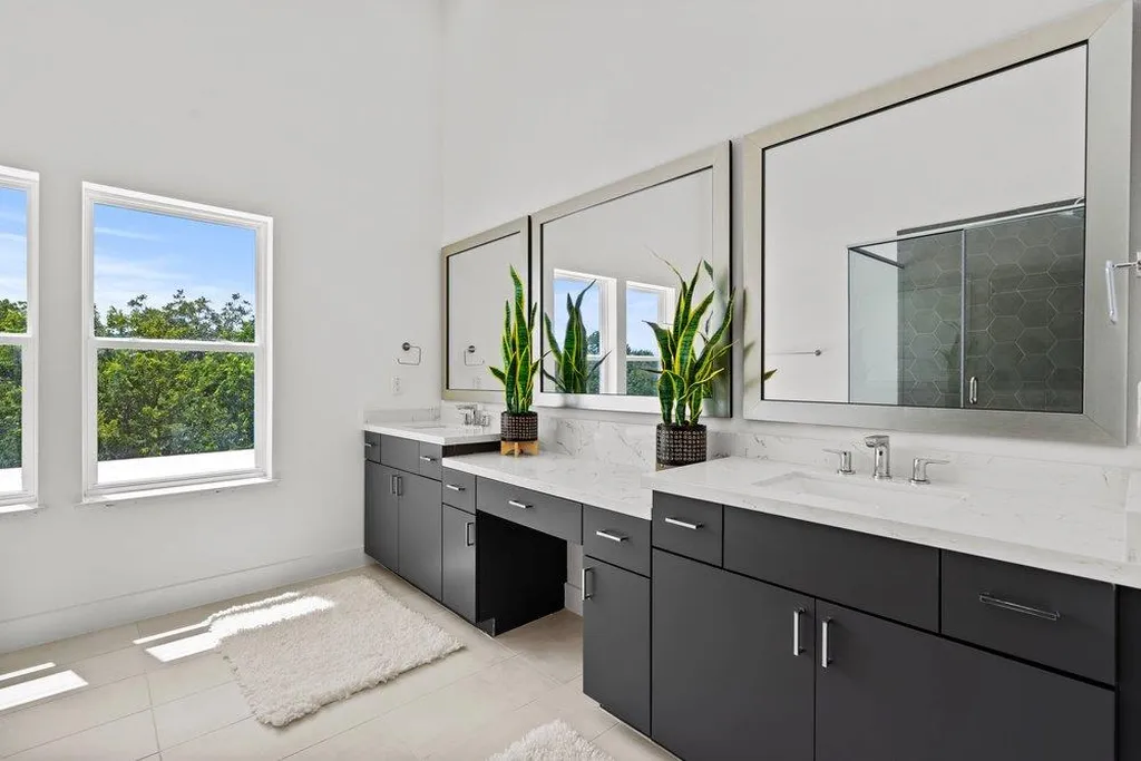 2505 Bluebonnet Avenue Austin TX 78704