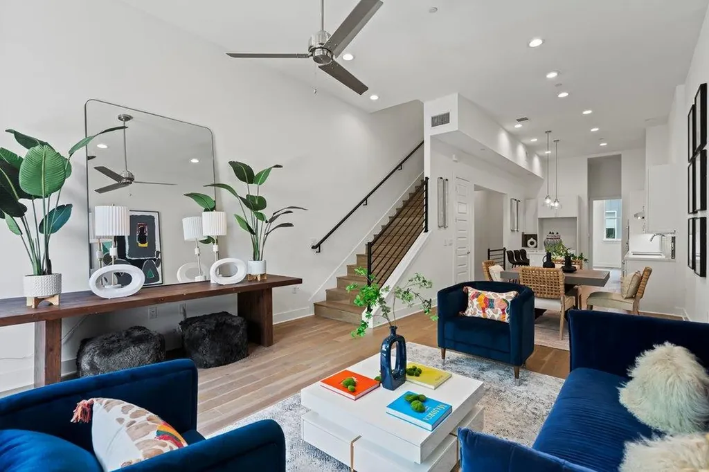 2505 Bluebonnet Avenue Austin TX 78704