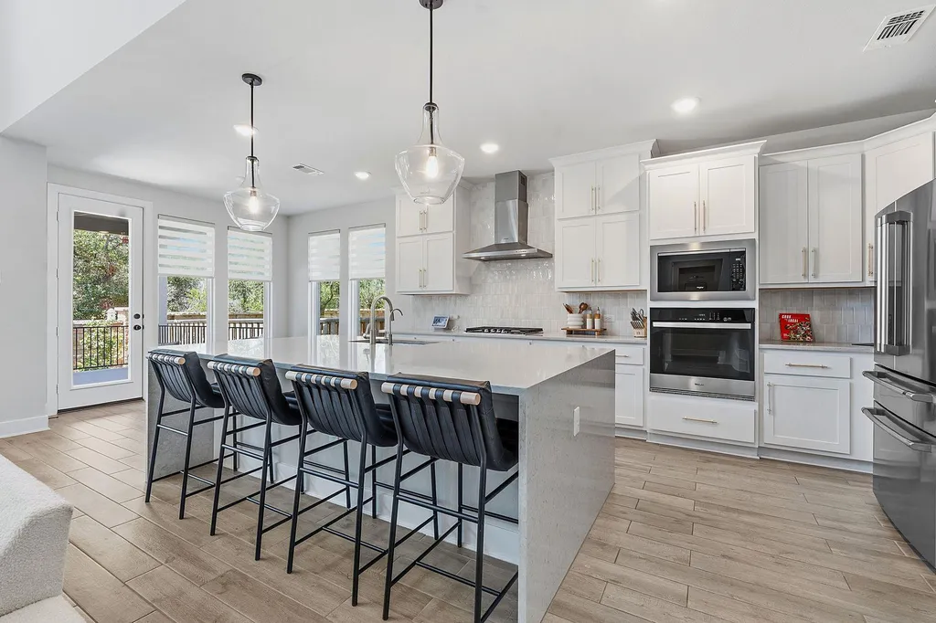 212 Barnstorm Lane Georgetown TX 78633