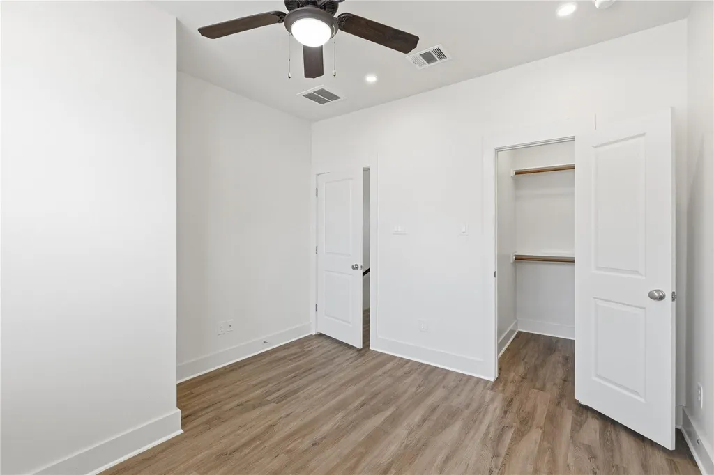 4124 Valley View Road Austin TX 78704