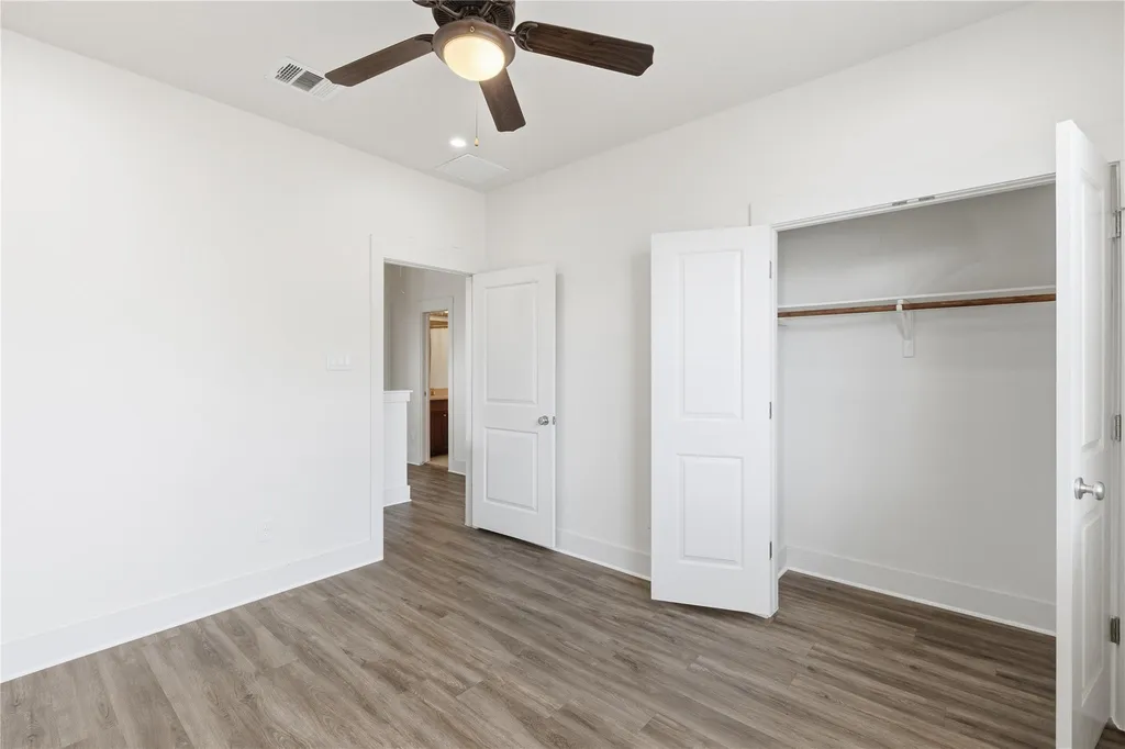 4124 Valley View Road Austin TX 78704