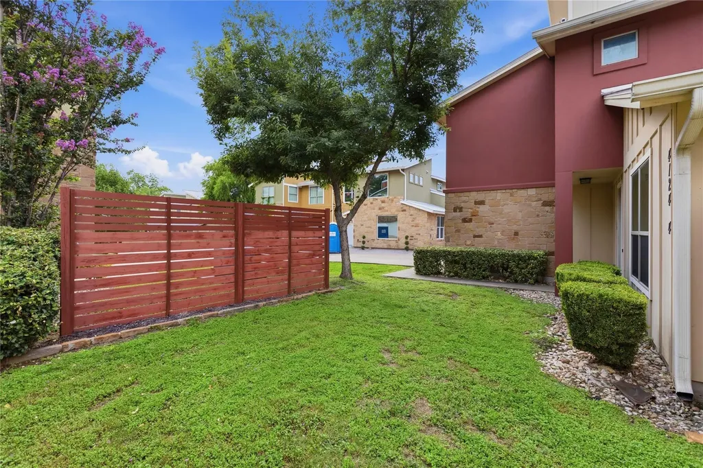 4124 Valley View Road Austin TX 78704