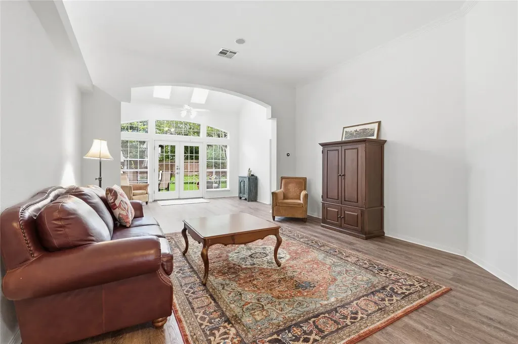 5701 Trelawney Lane Austin TX 78739