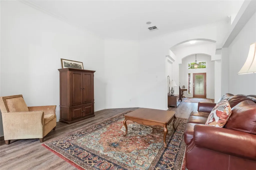 5701 Trelawney Lane Austin TX 78739
