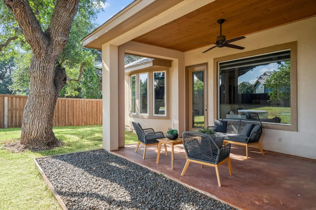 128 Hiram Cook Blanco TX 78606