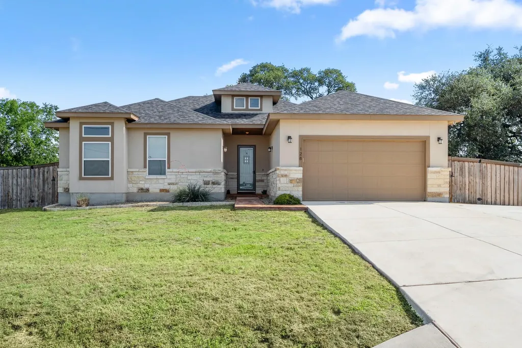 128 Hiram Cook Blanco TX 78606