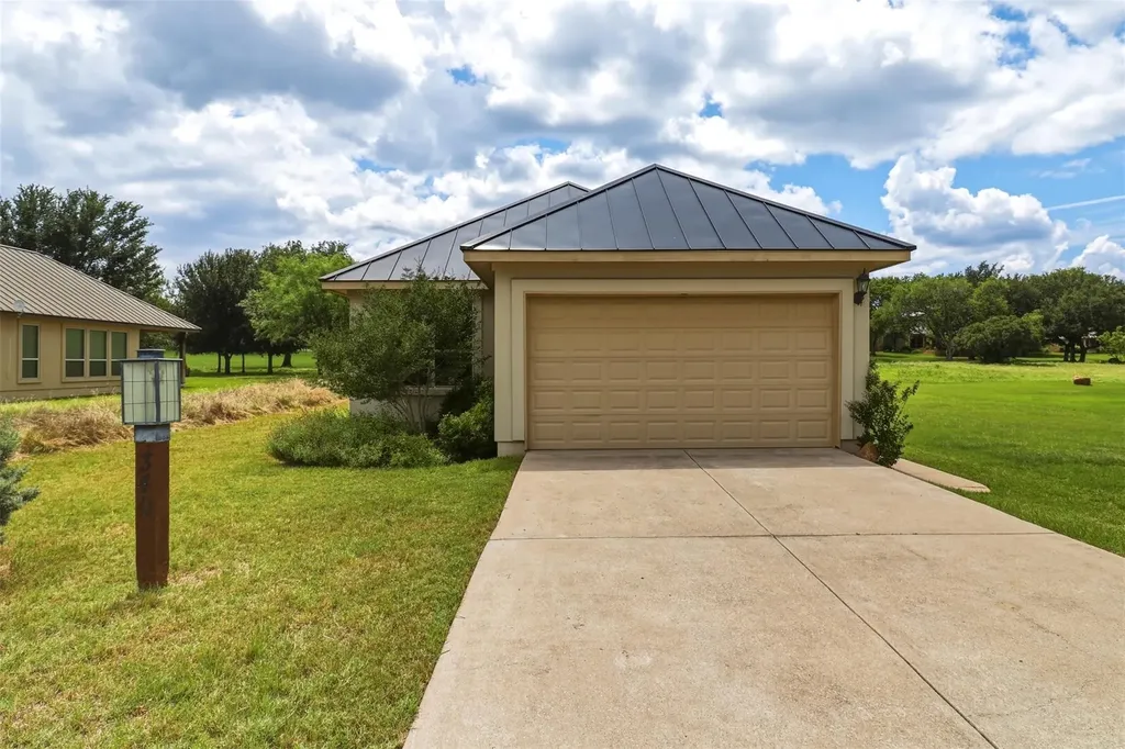 340 Sun Ray Horseshoe Bay TX 78657