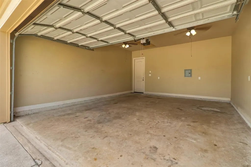 340 Sun Ray Horseshoe Bay TX 78657