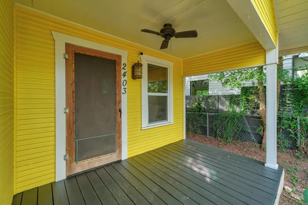 2403 E 11th Street Austin TX 78702