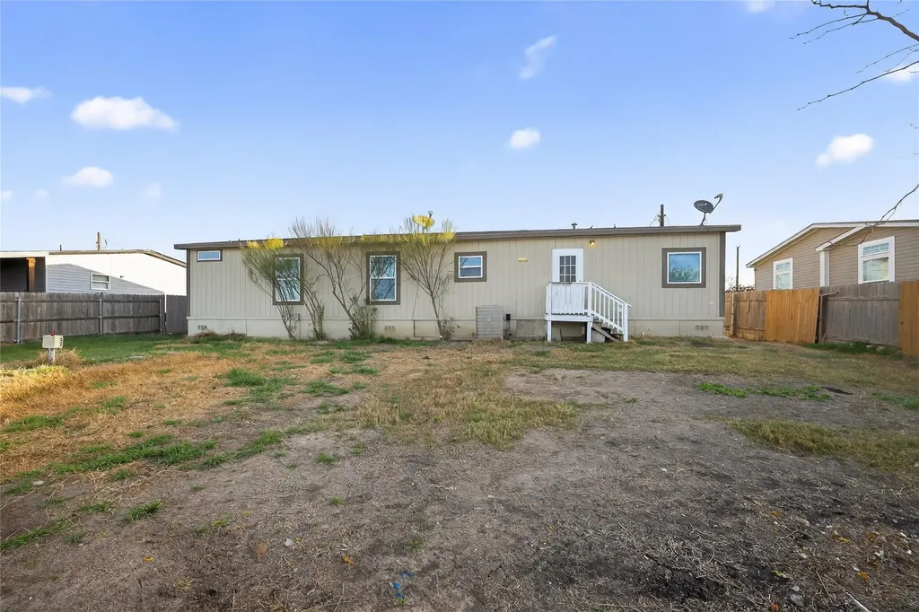 2674 Cotton Gin Road Kyle TX 78640