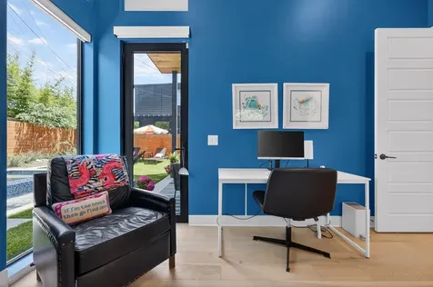 4804 Gladeview Austin TX 78745
