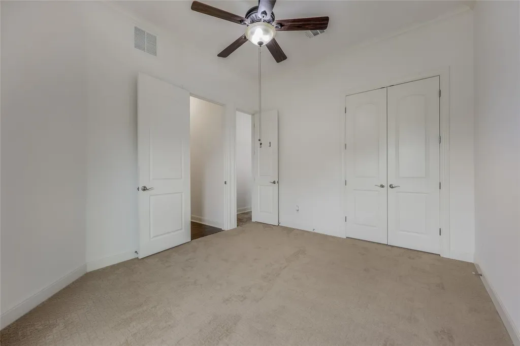 2210 University Club Drive Austin TX 78732