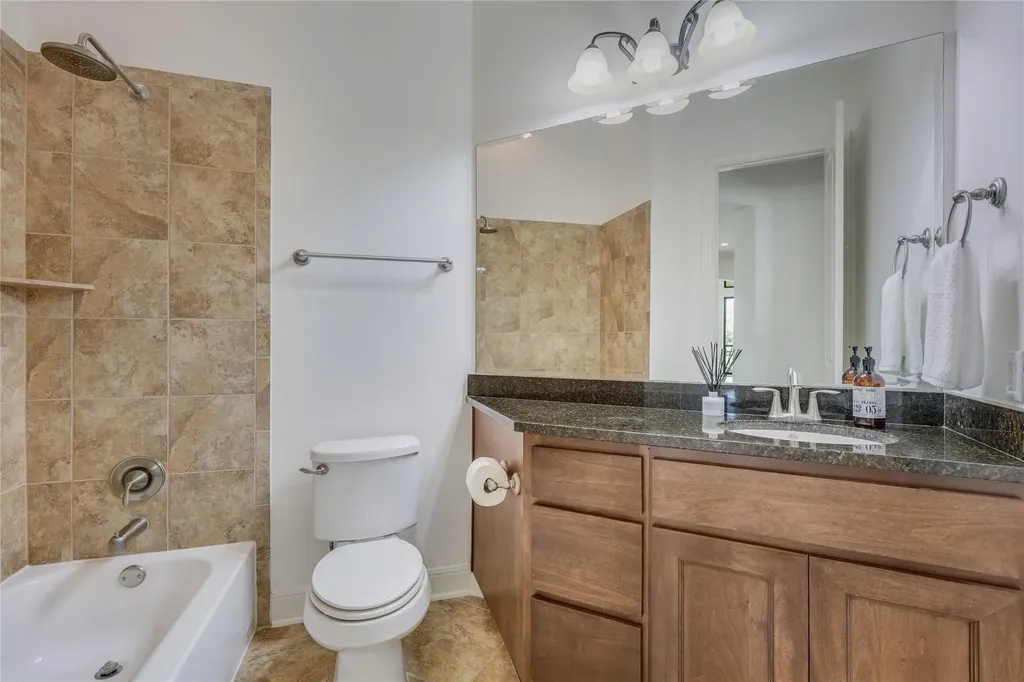 2210 University Club Drive Austin TX 78732