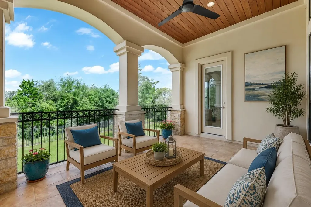 2210 University Club Drive Austin TX 78732