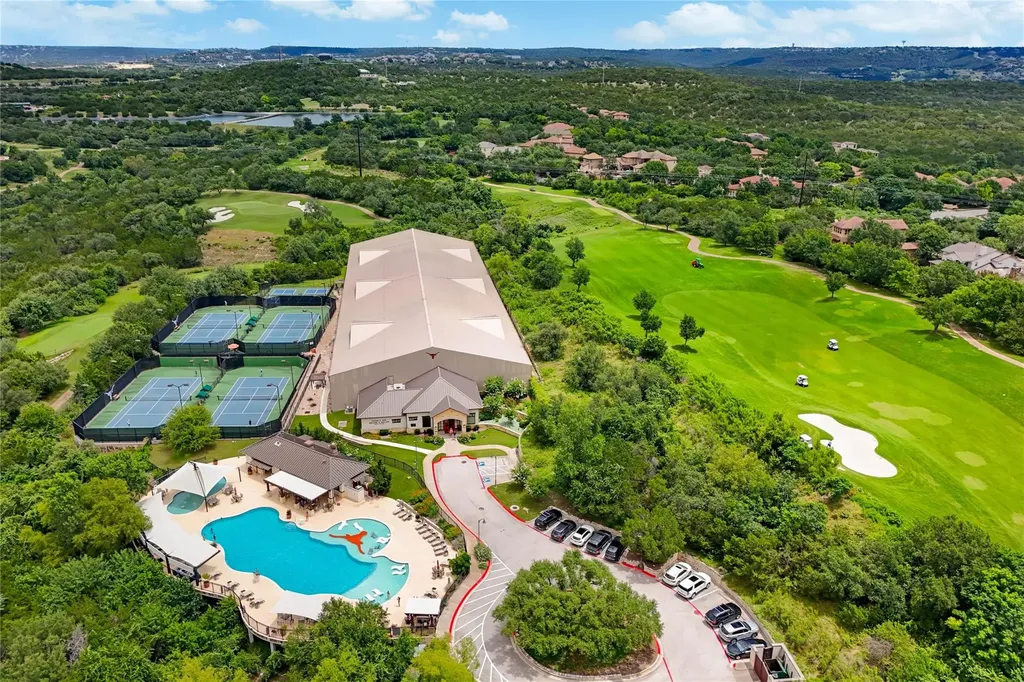 2210 University Club Drive Austin TX 78732