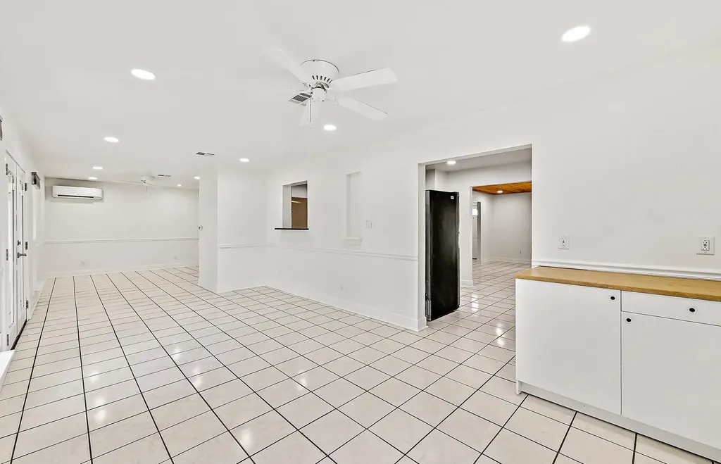 1804 Oakridge Drive Round Rock TX 78681