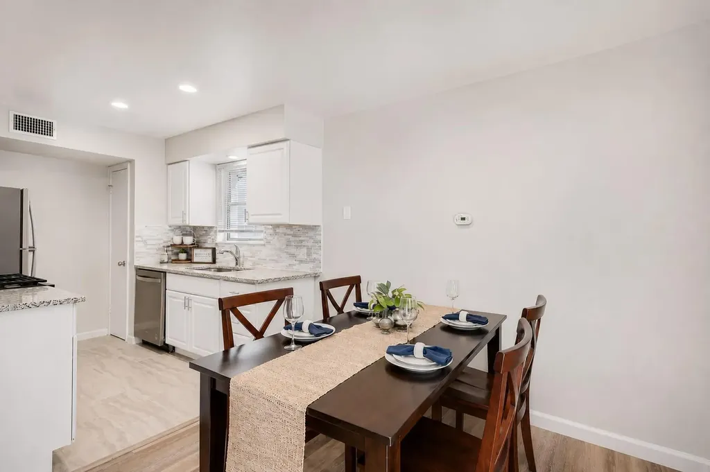 819 Sahara Avenue Austin TX 78745