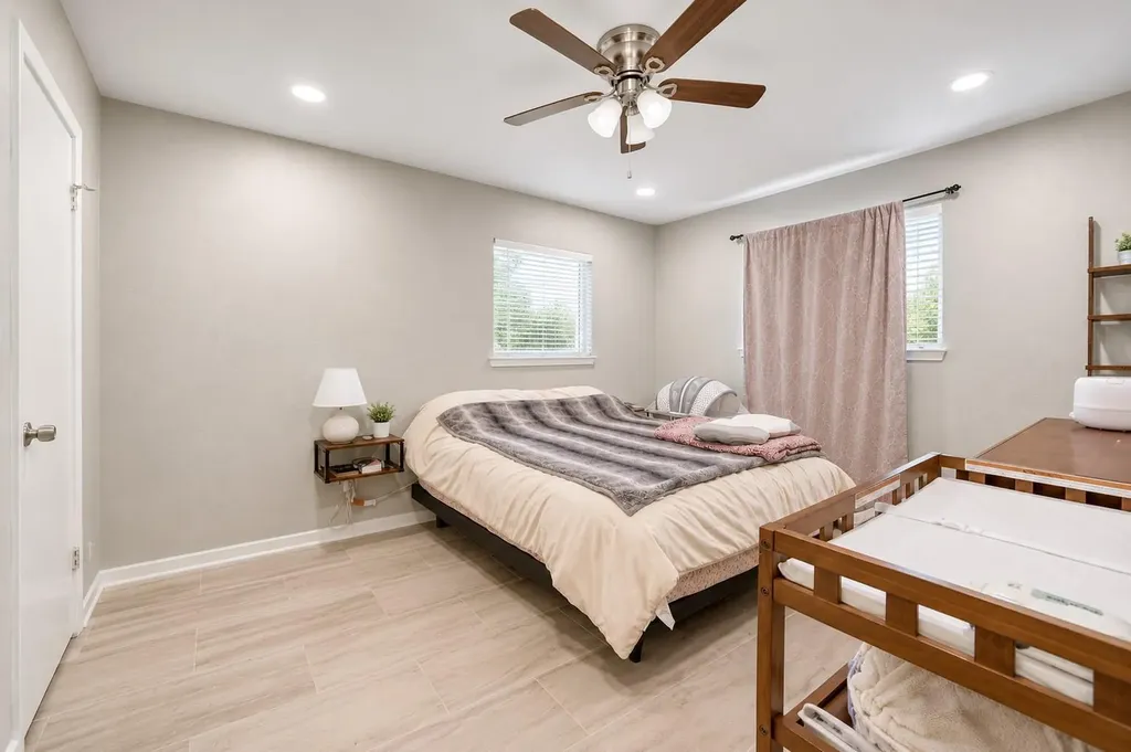 819 Sahara Avenue Austin TX 78745