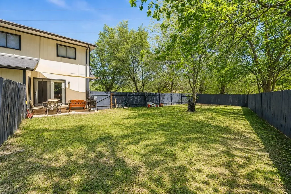 819 Sahara Avenue Austin TX 78745