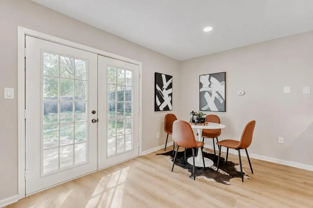 819 Sahara Avenue Austin TX 78745